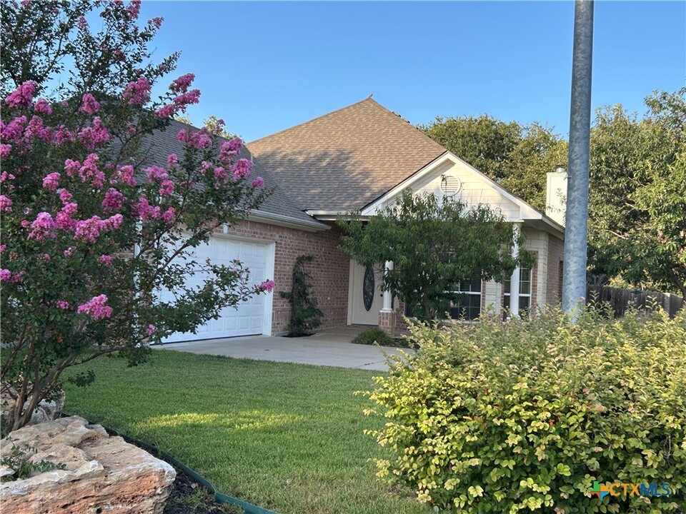 2600 Garden Brook Trail in Belton, TX - Building Photo