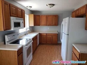 1480 S Fenton St in Lakewood, CO - Building Photo - Building Photo