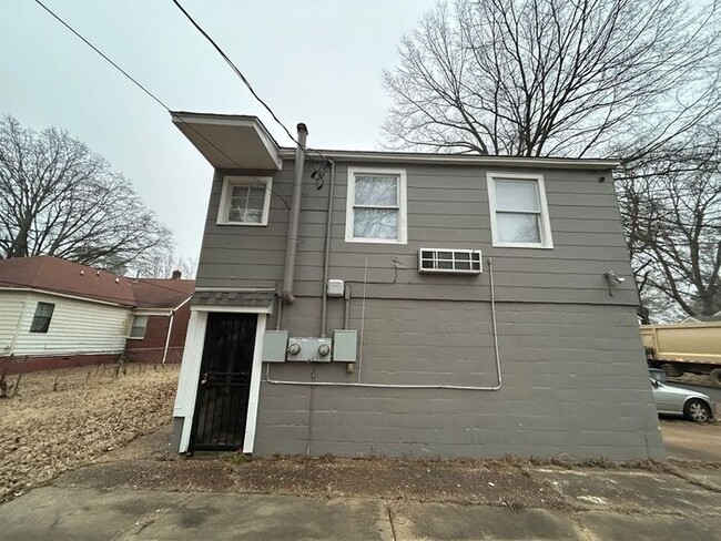 property at 1055 Browner St