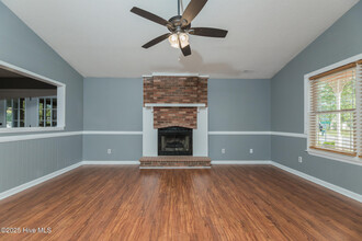 300 Running Rd in Jacksonville, NC - Foto de edificio - Building Photo