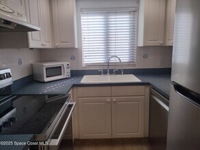 7101 Ridgewood Ave in Cape Canaveral, FL - Building Photo - Building Photo
