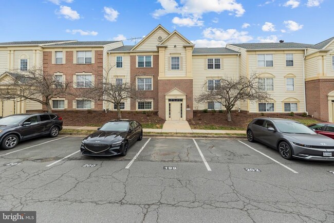 1130 Huntmaster Terrace NE in Leesburg, VA - Building Photo - Building Photo