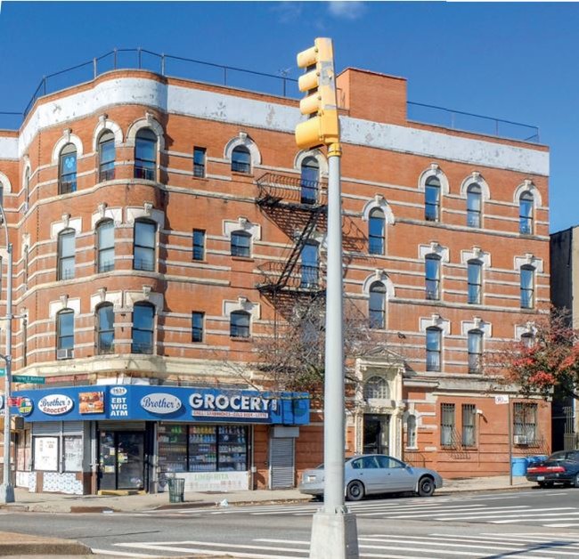 1631 Eastern Pky in Brooklyn, NY - Building Photo - Primary Photo