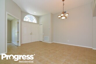 4711 Ramshead Dr in Valrico, FL - Building Photo - Building Photo