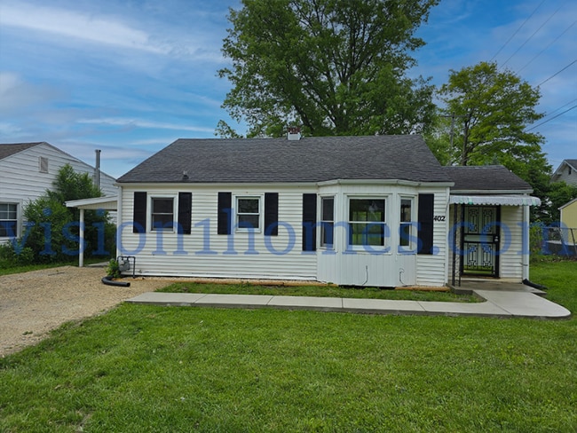 property at 402 N Nixon Ave