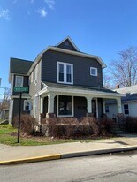 410 E Madison St in Goshen, IN - Building Photo