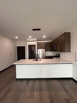 133 Mallory Ave, Unit 506 in Jersey City, NJ - Building Photo