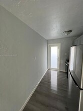 2864 NW 6th Ct in Fort Lauderdale, FL - Building Photo - Building Photo