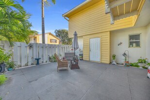 170 Seabreeze Cir in Jupiter, FL - Building Photo