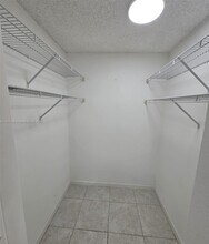 2771 Taft St in Hollywood, FL - Building Photo - Building Photo