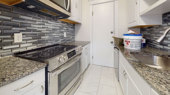 property at 374 Chestnut Hill Ave