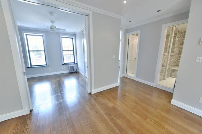 property at 326 E 100th St