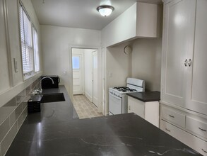 1766 Walnut St, Unit 1766 in Berkeley, CA - Building Photo - Building Photo