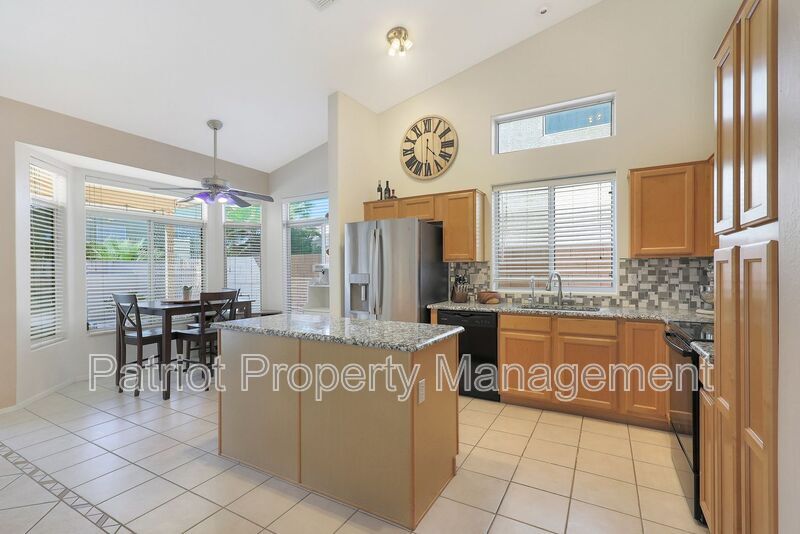 2688 N 137th Ave in Goodyear, AZ - Building Photo