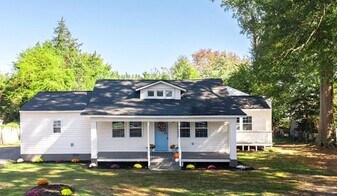 6103 Hermitage Rd in Richmond, VA - Building Photo