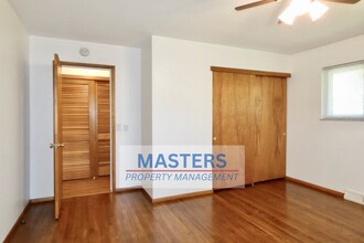 216 N 2nd St-Unit -APT B in Waterville, OH - Building Photo - Building Photo