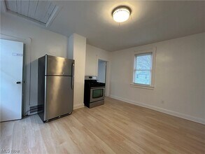 1924 E 123rd St, Unit Back UP in Cleveland, OH - Building Photo - Building Photo