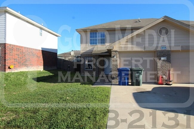 property at 3106 Yaupon Rd