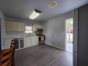 820 Cashmere St in Wenatchee, WA - Building Photo - Building Photo