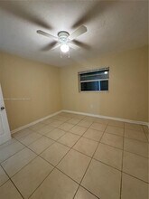 2674 NW 68th Way in Sunrise, FL - Building Photo - Building Photo