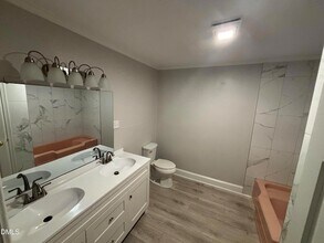 509 Erwin Rd, Unit A in Dunn, NC - Building Photo - Building Photo