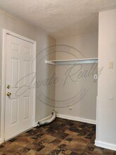 2437 Woodale Ln in Nashville, TN - Building Photo - Building Photo