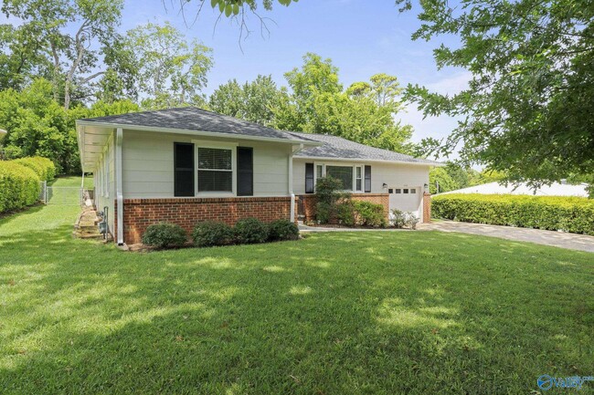 1508 Owens Dr SE in Huntsville, AL - Building Photo - Building Photo