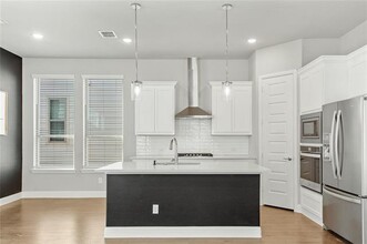 4159 Runway Mews in Frisco, TX - Foto de edificio - Building Photo