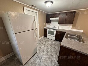 740 Hendryx in Wichita, KS - Building Photo - Building Photo