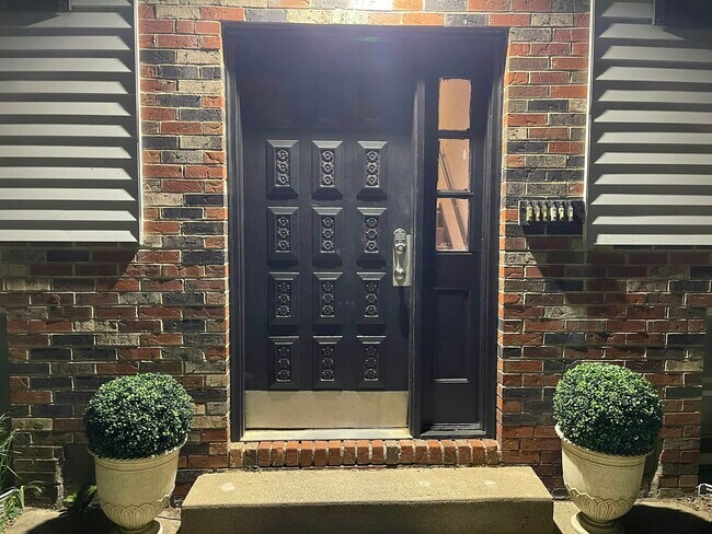 15 S Park Row in Girard, PA - Building Photo - Building Photo