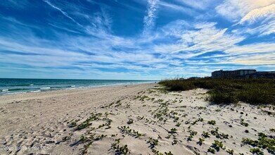 3190 N Atlantic Ave in Cocoa Beach, FL - Building Photo - Building Photo
