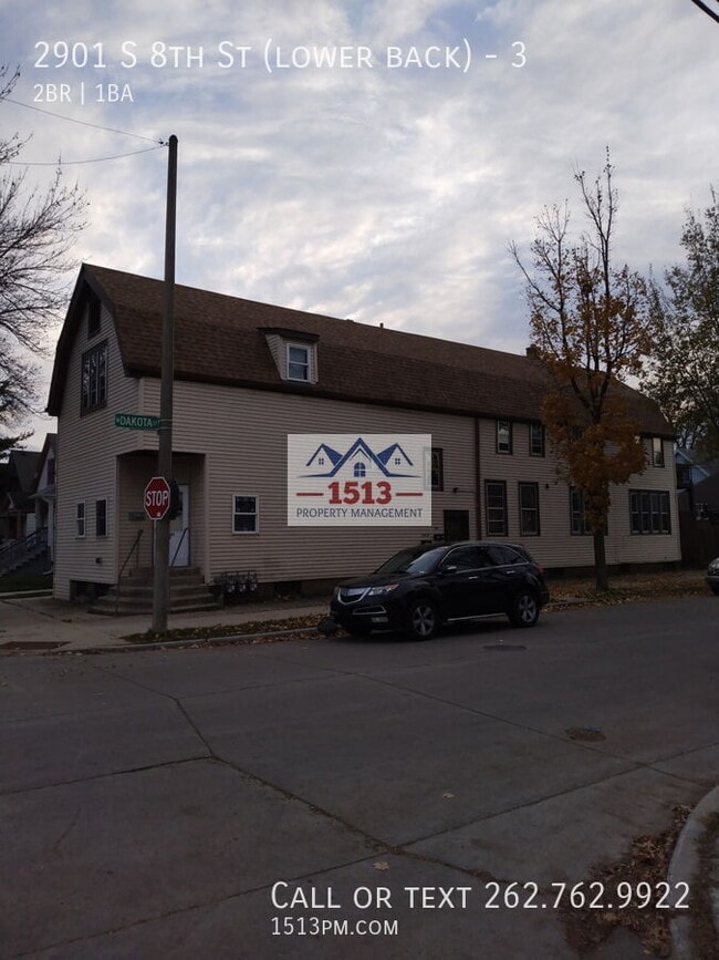 property at 2901 S 8th St