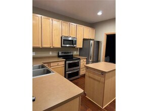 17713 96th Ave N in Osseo, MN - Building Photo - Building Photo