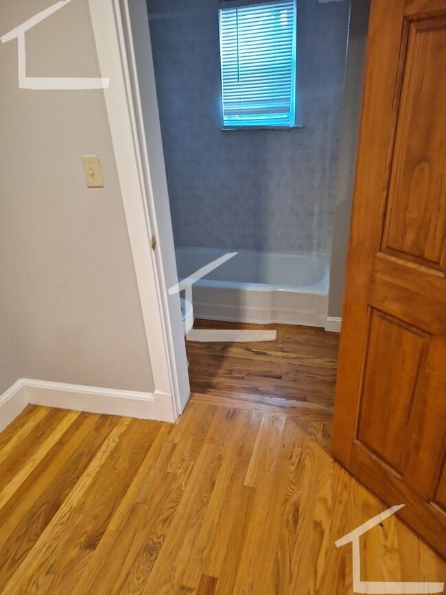 431 Franklin St in Cambridge, MA - Building Photo - Building Photo