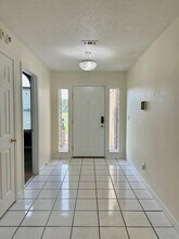 833 Linda Dr in Mary Esther, FL - Building Photo - Building Photo