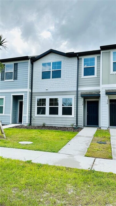 334 Cadberry Pl in St. Cloud, FL - Building Photo