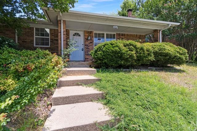 property at 2800 Shady Grove Dr