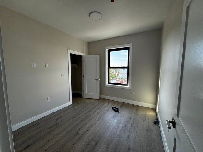 50 Sachem St, Unit 3
