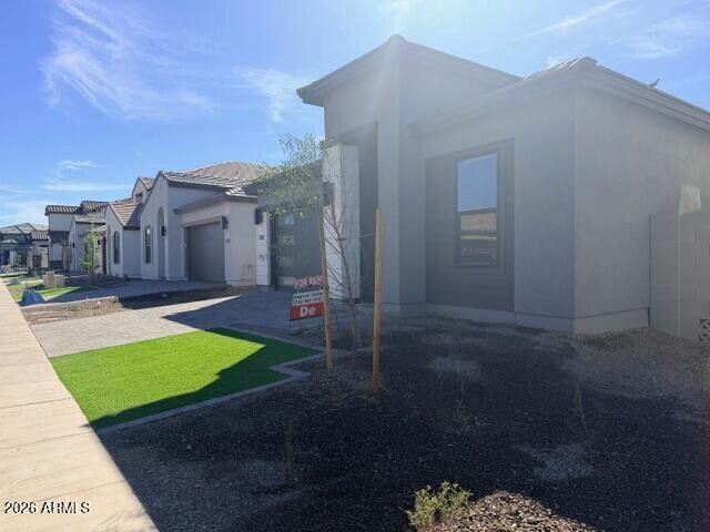 1083 E Zion Way in Chandler, AZ - Building Photo - Building Photo