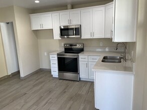 10202 Mandalay Ct in Riverside, CA - Building Photo - Building Photo
