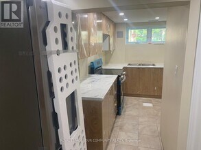 151 Goulding Ave in Toronto, ON - Building Photo - Building Photo