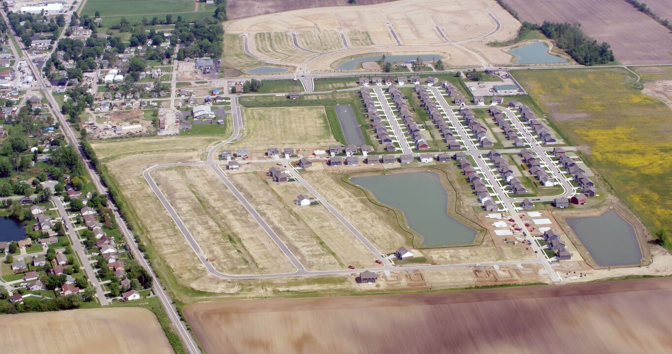 Saddlebrook Farms in Whiteland, IN - Building Photo