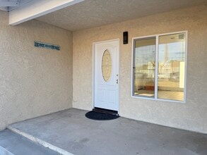 1219 N Azusa Ave in Azusa, CA - Building Photo - Building Photo