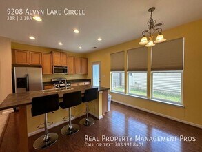 9208 Alvyn Lake Cir in Bristow, VA - Building Photo - Building Photo