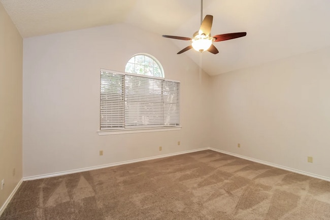 18748 Vista Del Sol in Dallas, TX - Building Photo - Building Photo