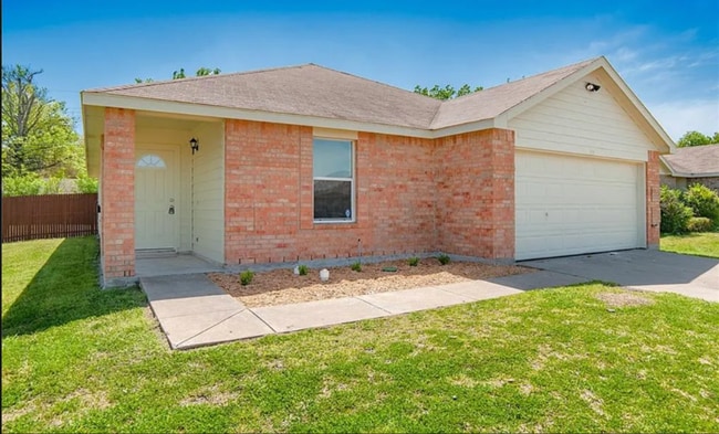 119 Sandlewood Dr in Terrell, TX - Building Photo - Building Photo