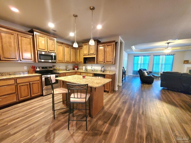 820 Oak Aly in Pensacola, FL - Building Photo - Building Photo