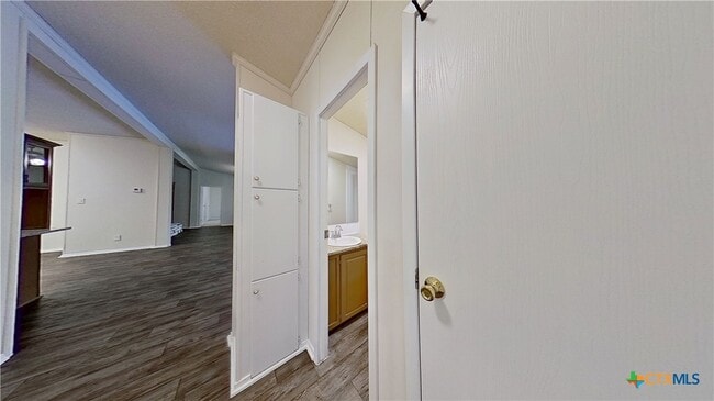 property at 100 Co Rd 194
