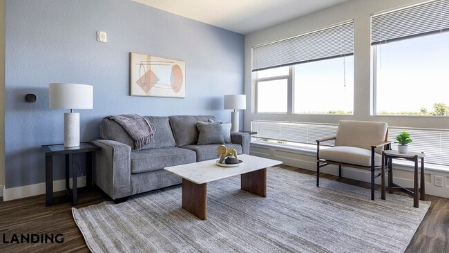 1291 S Ulster St, Unit 1281-606