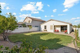 6848 S 27th St in Phoenix, AZ - Building Photo - Building Photo